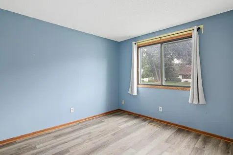 4793 Avon Street Shoreview MN 55126
