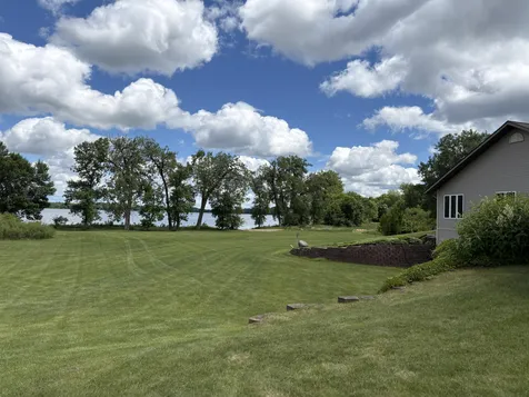 12787 Braseth Bay Road Lake Park MN 56554