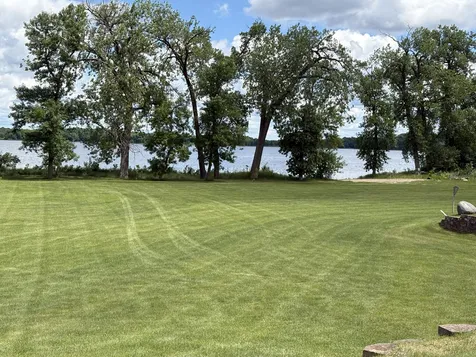 12787 Braseth Bay Road Lake Park MN 56554