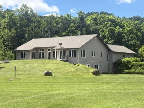 12787 Braseth Bay Road Lake Park MN 56554