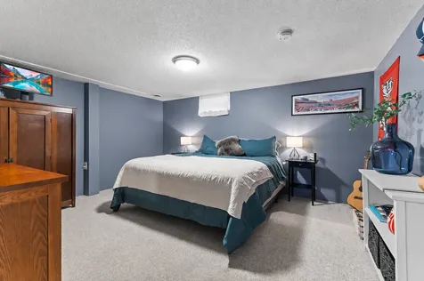 1216 8th Lane Anoka MN 55303