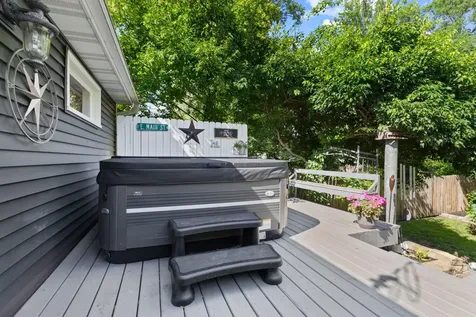 1216 8th Lane Anoka MN 55303