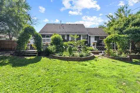 1216 8th Lane Anoka MN 55303