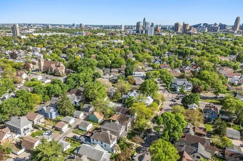 1123 5th Street NE Minneapolis MN 55413