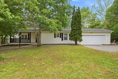 3715 31st Avenue N Robbinsdale MN 55422