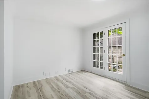 3715 31st Avenue N Robbinsdale MN 55422