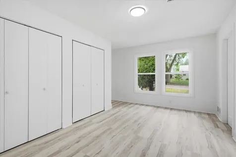3715 31st Avenue N Robbinsdale MN 55422