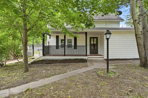 3715 31st Avenue N Robbinsdale MN 55422