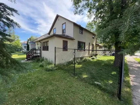 2130 11th Avenue E Hibbing MN 55746