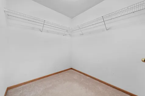 1320 S Trail Drive Faribault MN 55021