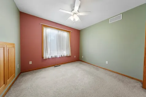 1320 S Trail Drive Faribault MN 55021