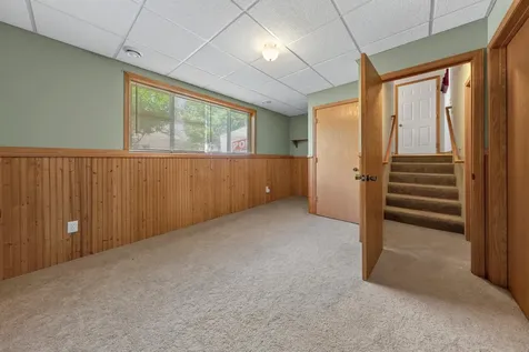 1320 S Trail Drive Faribault MN 55021