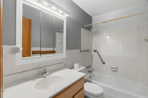8508 Rich Avenue S Bloomington MN 55437