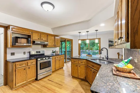 4211 Redding Ridge Drive Minnetonka MN 55345
