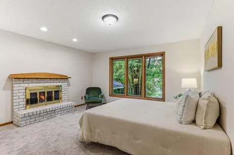 4211 Redding Ridge Drive Minnetonka MN 55345