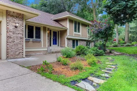 4211 Redding Ridge Drive Minnetonka MN 55345