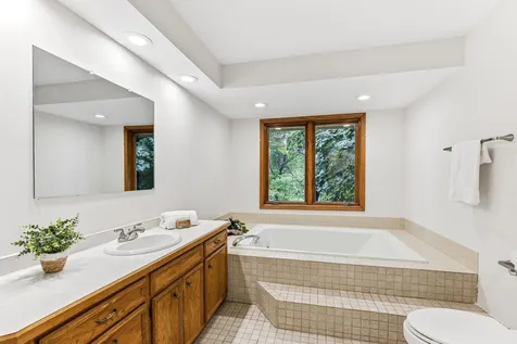 4211 Redding Ridge Drive Minnetonka MN 55345