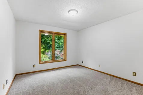 4211 Redding Ridge Drive Minnetonka MN 55345
