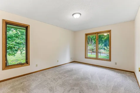 4211 Redding Ridge Drive Minnetonka MN 55345