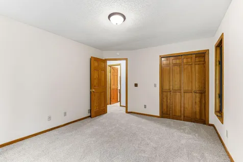 4211 Redding Ridge Drive Minnetonka MN 55345