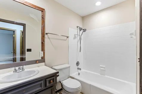 4211 Redding Ridge Drive Minnetonka MN 55345