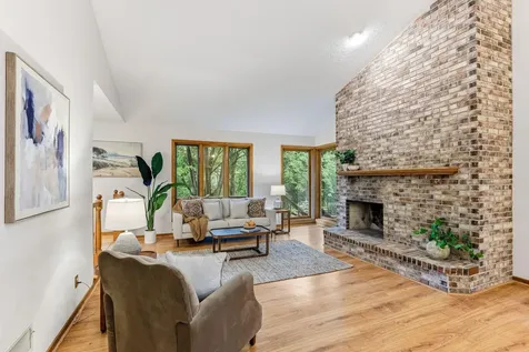 4211 Redding Ridge Drive Minnetonka MN 55345