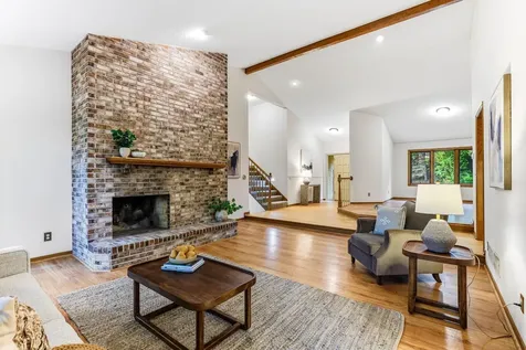 4211 Redding Ridge Drive Minnetonka MN 55345