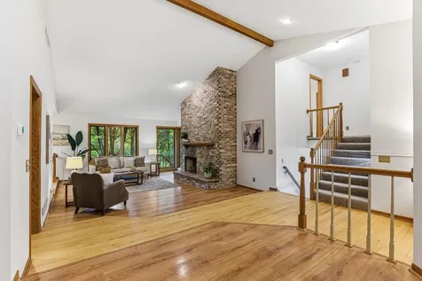 4211 Redding Ridge Drive Minnetonka MN 55345
