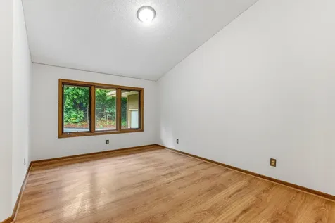 4211 Redding Ridge Drive Minnetonka MN 55345