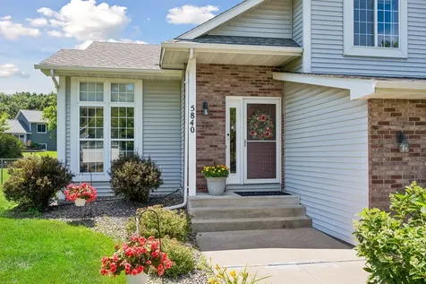5840 142nd Avenue NW Anoka MN 55303
