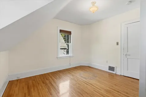 399 Curtice Street E Saint Paul MN 55107