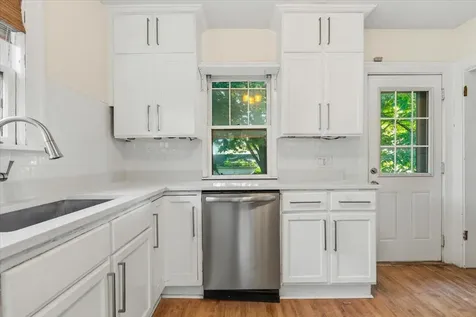 399 Curtice Street E Saint Paul MN 55107
