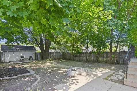 399 Curtice Street E Saint Paul MN 55107