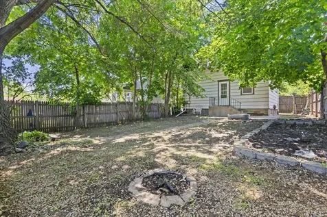 399 Curtice Street E Saint Paul MN 55107