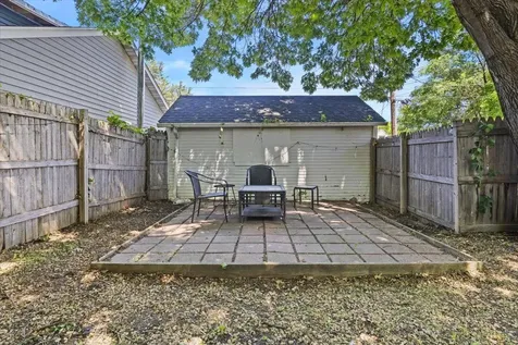 399 Curtice Street E Saint Paul MN 55107