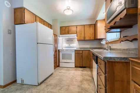 908 N 1st Avenue Fergus Falls MN 56537