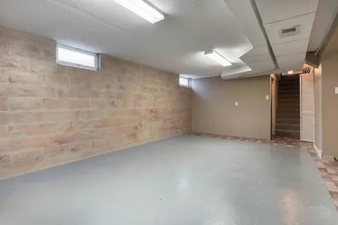 908 N 1st Avenue Fergus Falls MN 56537