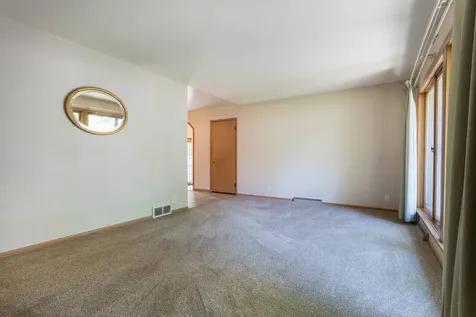 908 N 1st Avenue Fergus Falls MN 56537