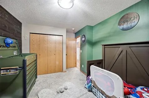 5270 49th Avenue S Fargo ND 58104