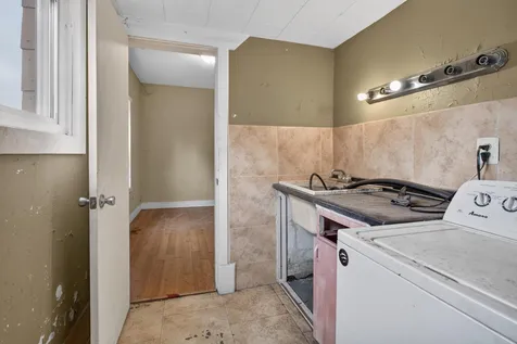 3700 N 6th Street Minneapolis MN 55412