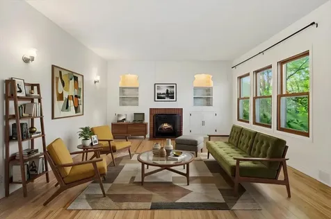 71 Wyoming Street E Saint Paul MN 55107