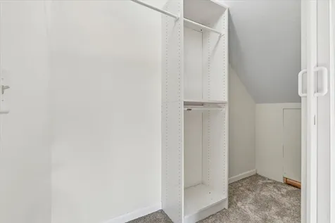 71 Wyoming Street E Saint Paul MN 55107