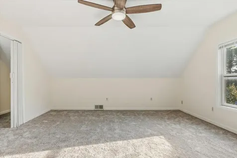 71 Wyoming Street E Saint Paul MN 55107