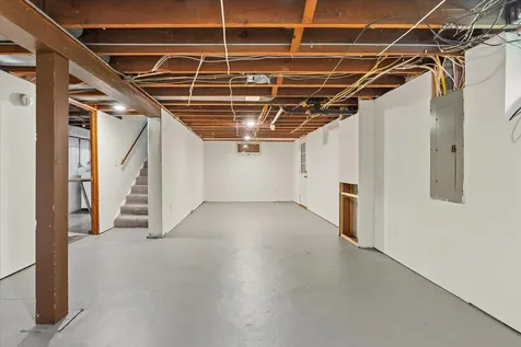 71 Wyoming Street E Saint Paul MN 55107