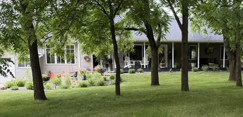 12480 212th Avenue NE New London MN 56273