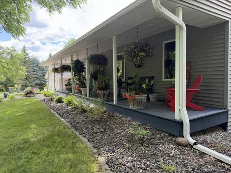 12480 212th Avenue NE New London MN 56273