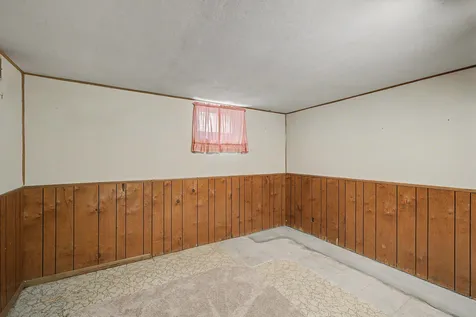 6506 34th Avenue N Crystal MN 55427