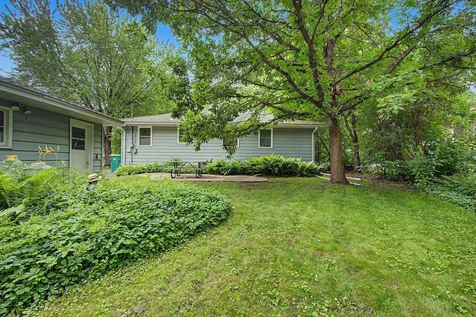 6506 34th Avenue N Crystal MN 55427