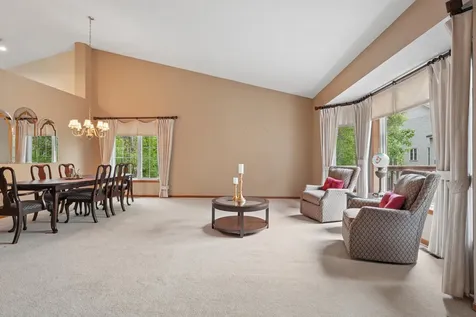 12783 Falcon Drive Apple Valley MN 55124