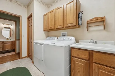 12783 Falcon Drive Apple Valley MN 55124